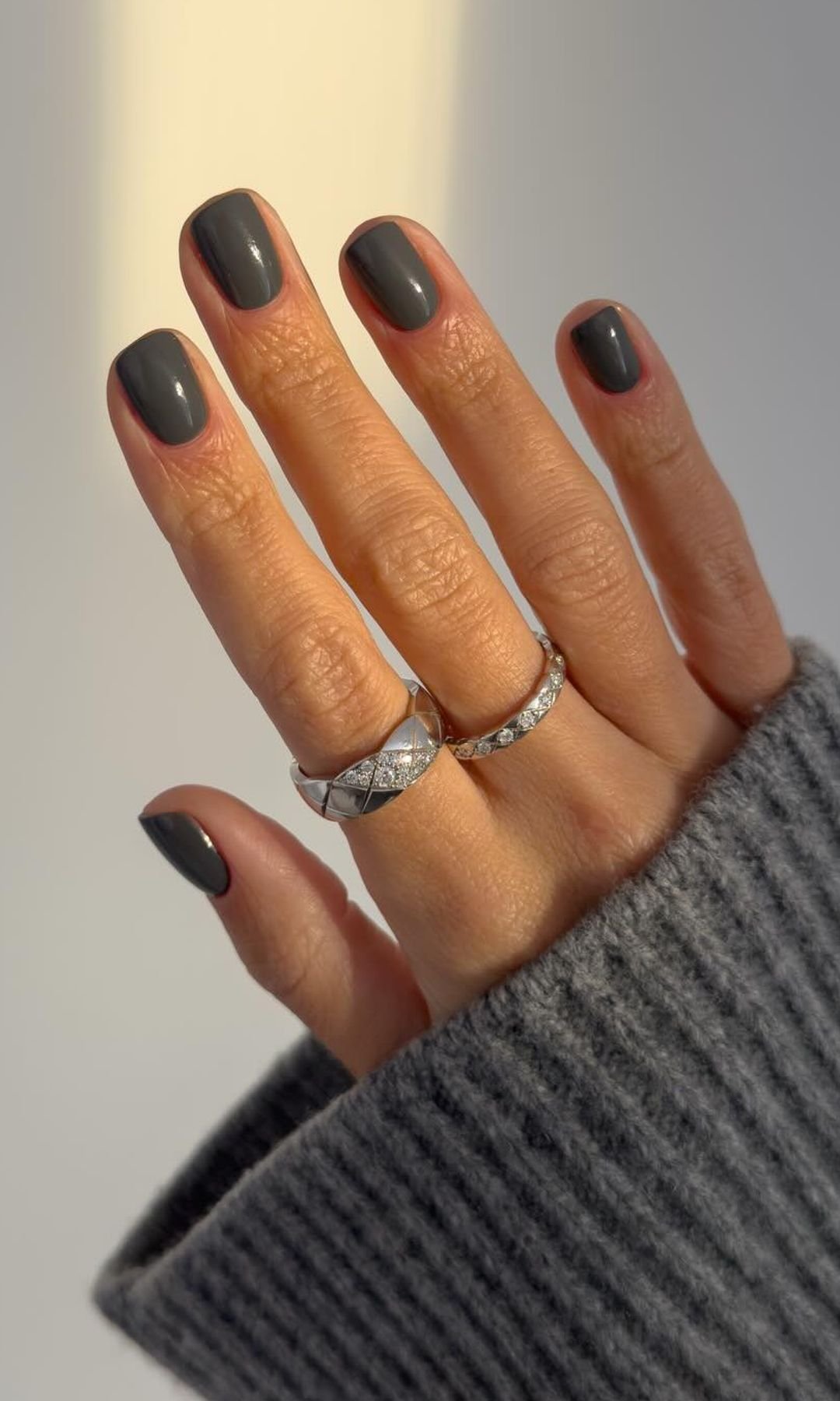 winter gray nails