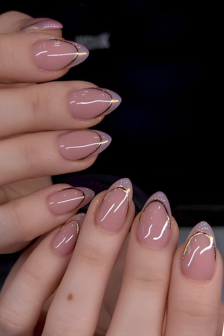 dreamy valentines nails