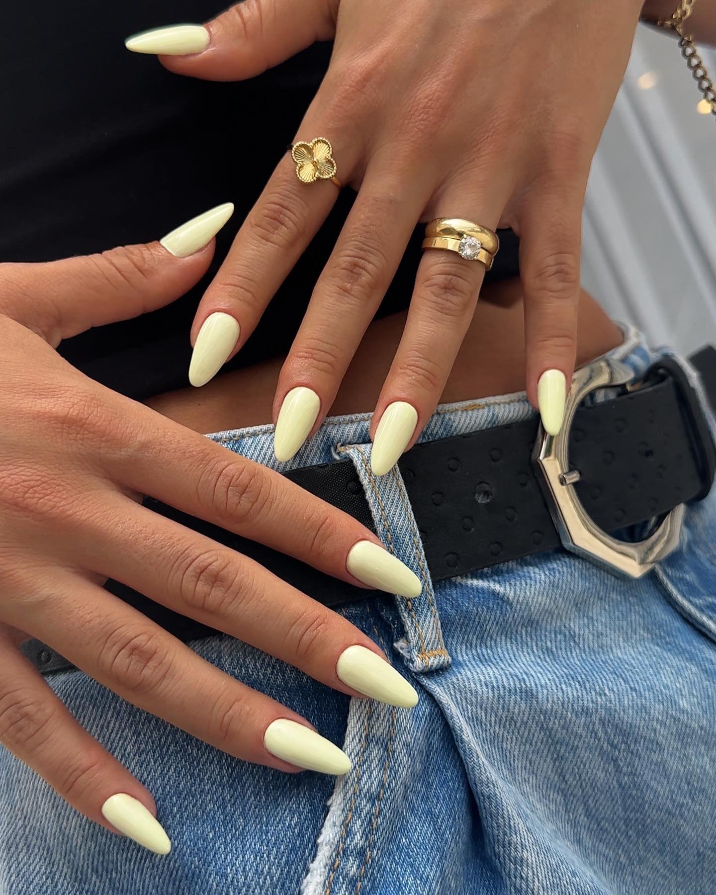 stunning summer nail
