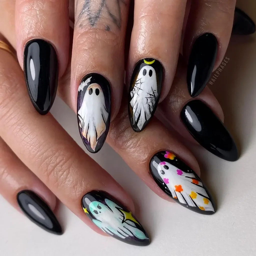 cute ghost nail