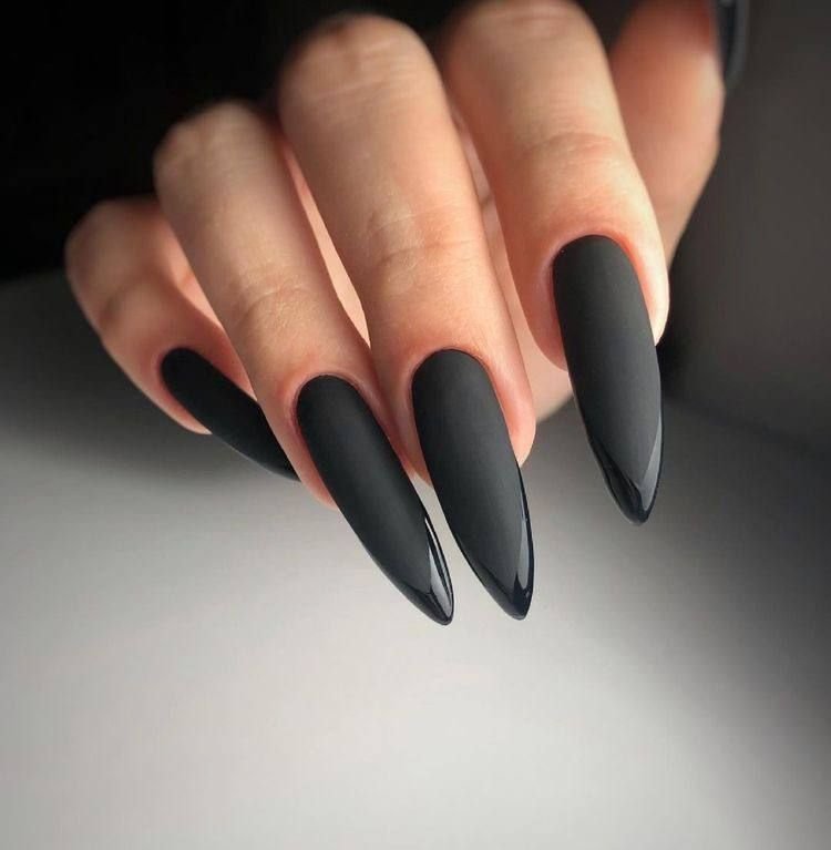 stiletto nail designs